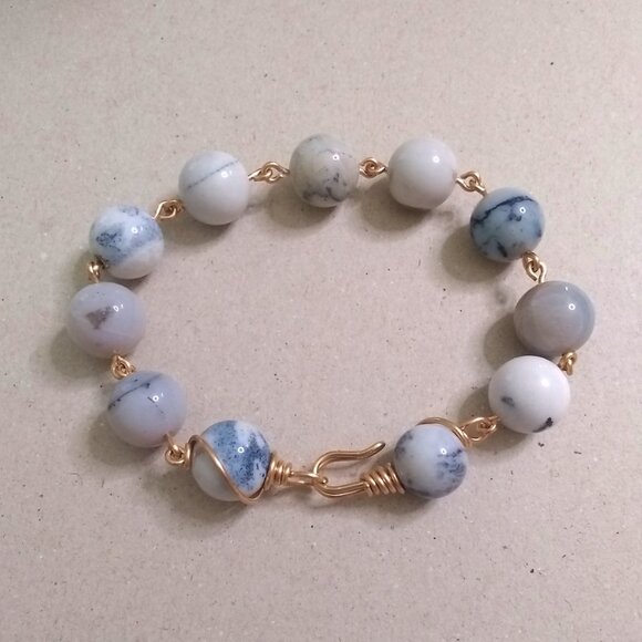 Foggy Fall Mornings! Gray Hued Chunky Stone Bracelet ~ Handmade 4 Average Wrist - Picture 1 of 9